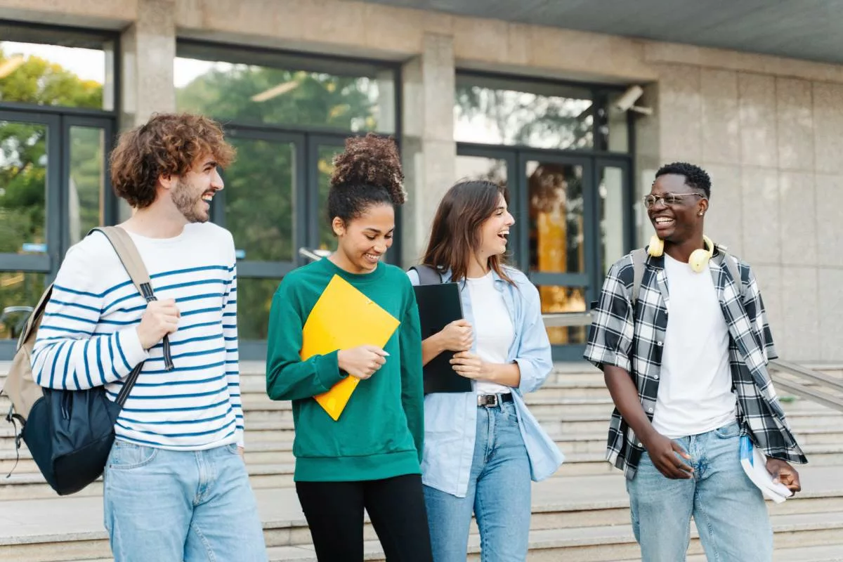 Die Stärkung der formellen und informellen Bildung durch Erasmus+ Jugend