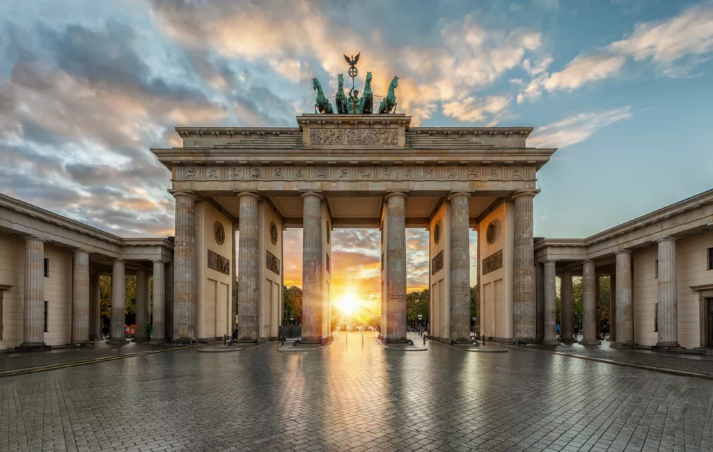 Es gibt mehrere Wege, um an die deutsche Staatsbürgerschaft zu kommen.