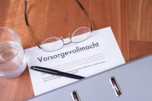 Mit einer Vollmacht bestimmen Sie, wer in wichtigen Angelegenheiten für Sie handeln darf.